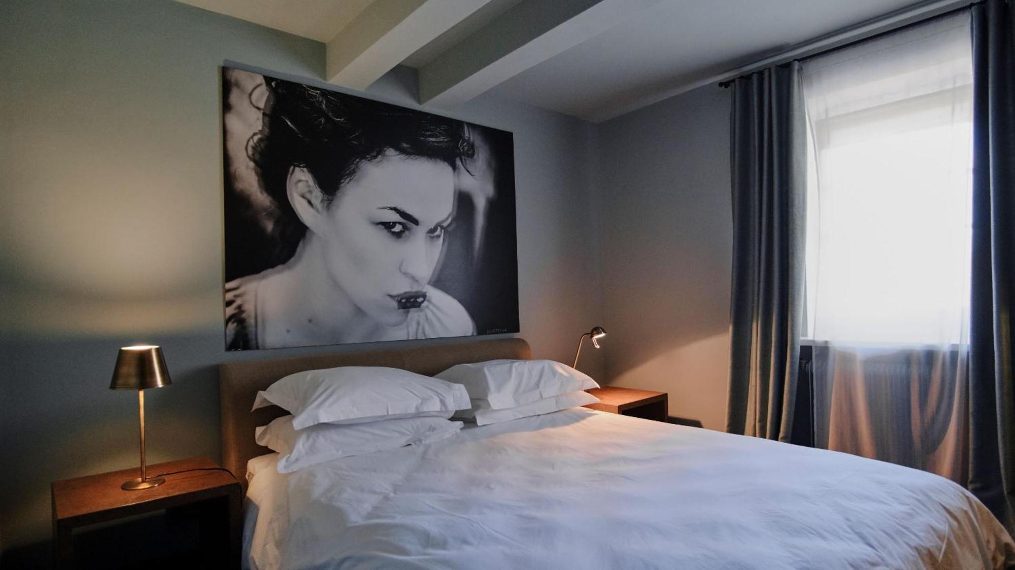 Vozdvyzhensky Boutique Hotel Киев Екстериор снимка