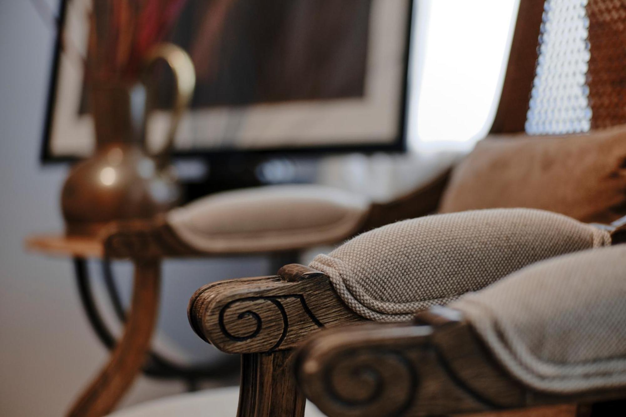Vozdvyzhensky Boutique Hotel Киев Стая снимка