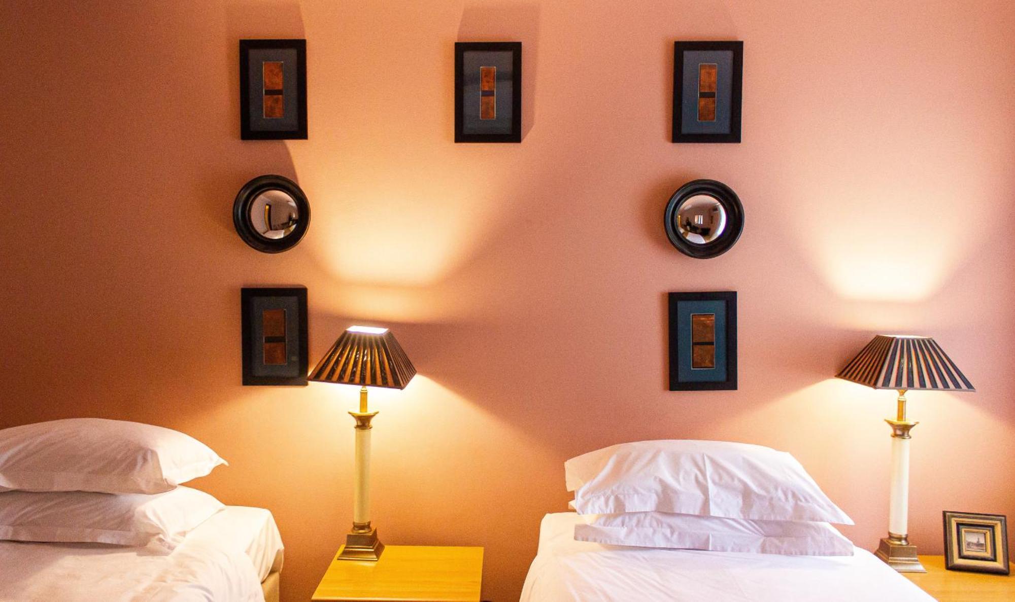 Vozdvyzhensky Boutique Hotel Киев Стая снимка